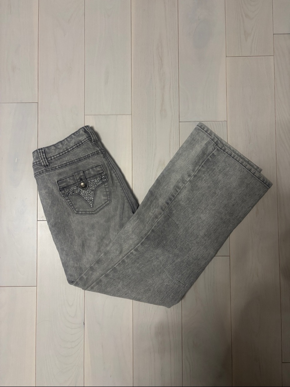 Y2K Style & Co. Gray Jeans with Embellished Pocket